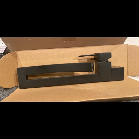 Set of 2 HOMARY elegant twist matte black faucets